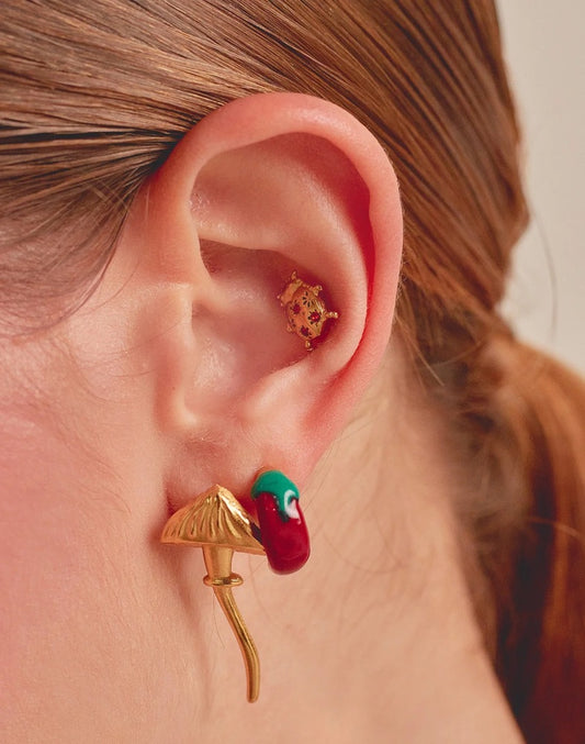 Mariquita de Manizales Stud Earrings