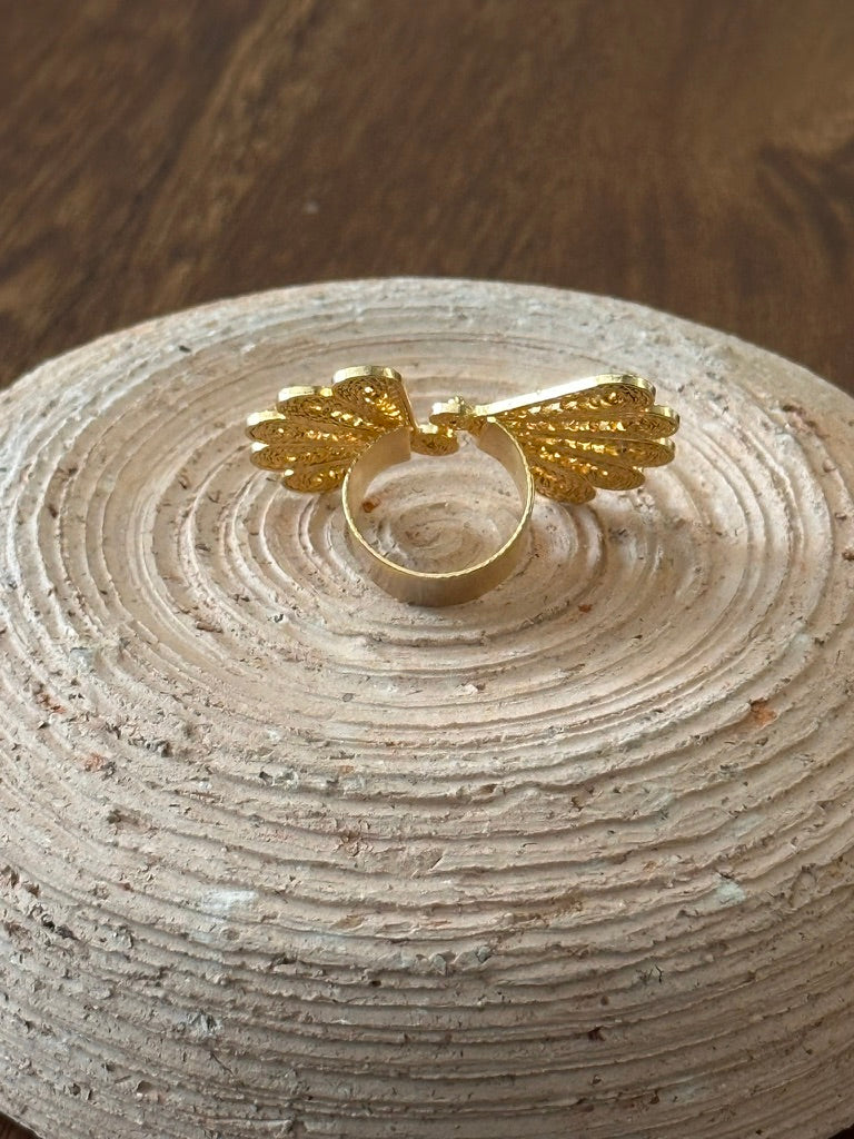 Ala Filigrana Statement Ring | Colombian Filigree Wing Ring