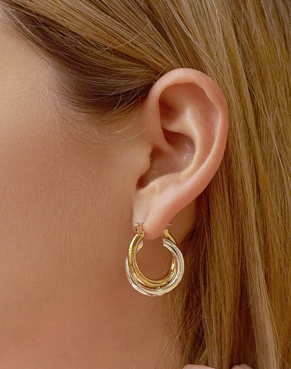 Twist Hoops by Entrelazos