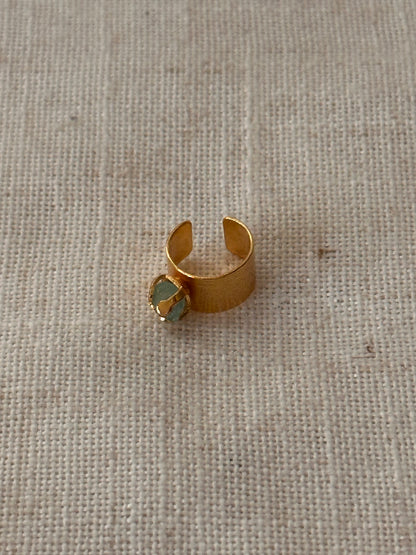 Murralla Emerald Ear Cuff