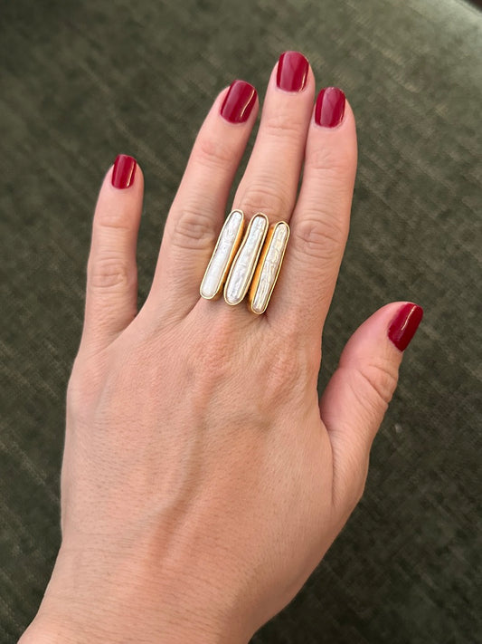 Perla Trío Statement Ring | Colombian Pearl Bar Ring