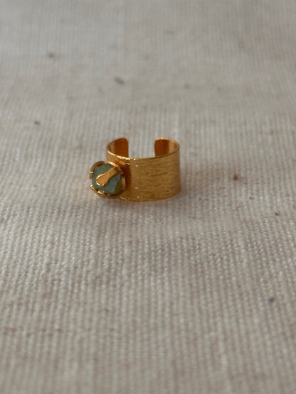 Murralla Emerald Ear Cuff