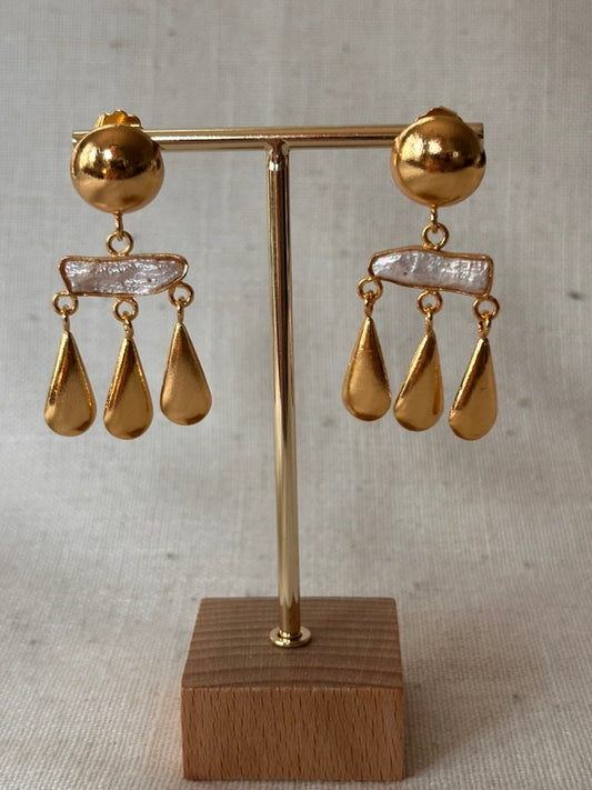 Aretes Gota de Perla