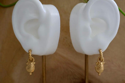 Tortuguita del Caribe Charm Mini Hoop Earrings - From Entrelazos