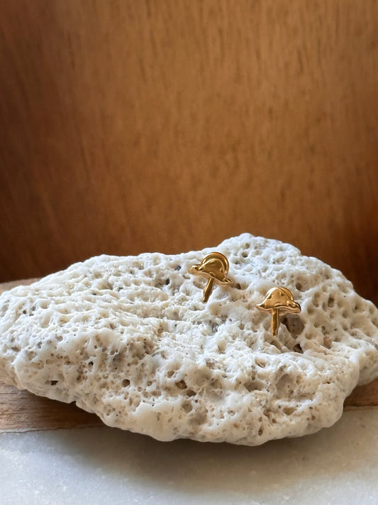 Hongo del Bosque Stud Earrings