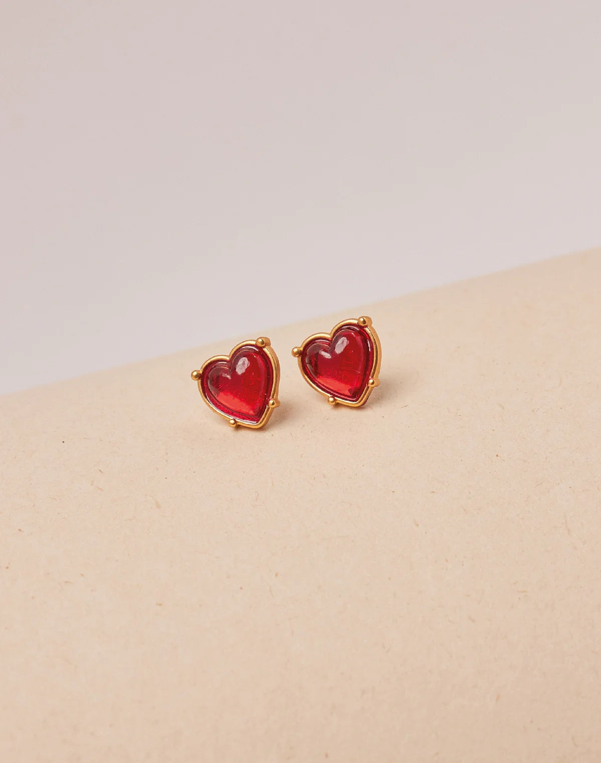 Carmesi Studs by Entrelazos