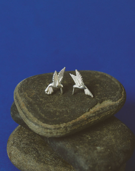 Picaflor Silver Stud Earrings