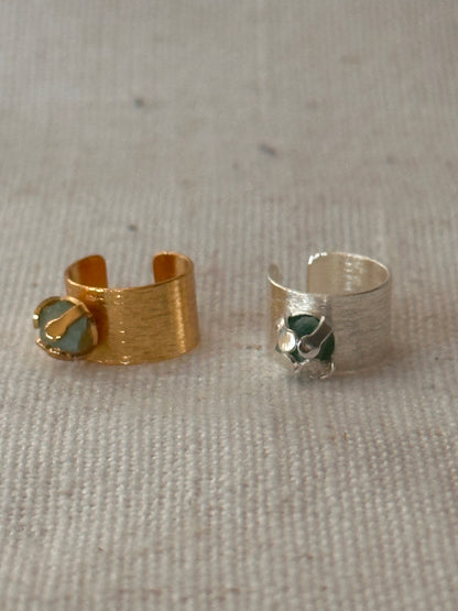 Murralla Emerald Ear Cuff