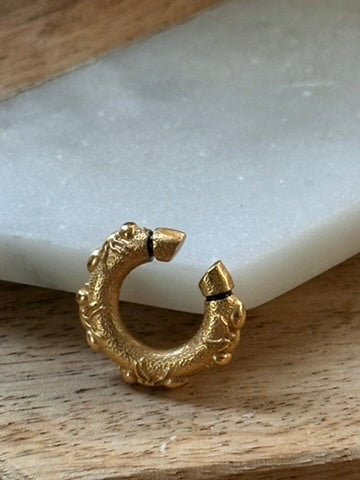 Hormiguitas Ear Cuff - From Entrelazos