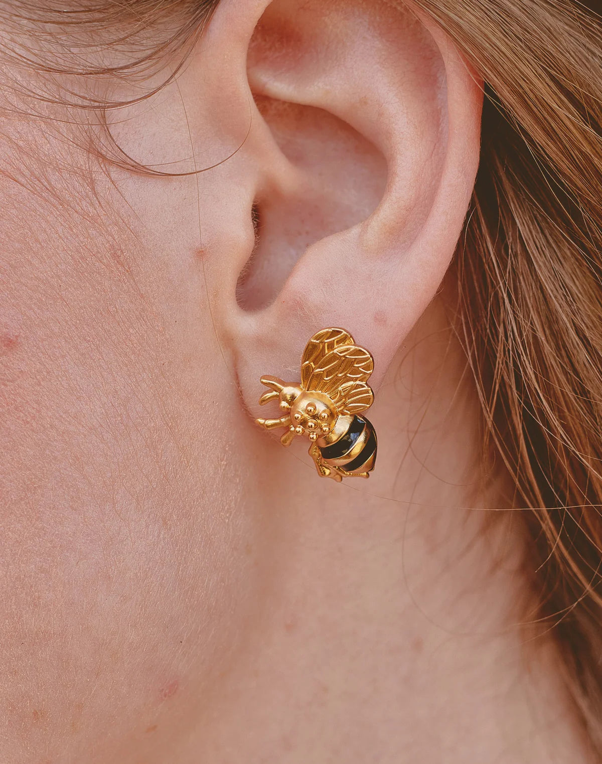 Abeja Reina del Retiro Earrings