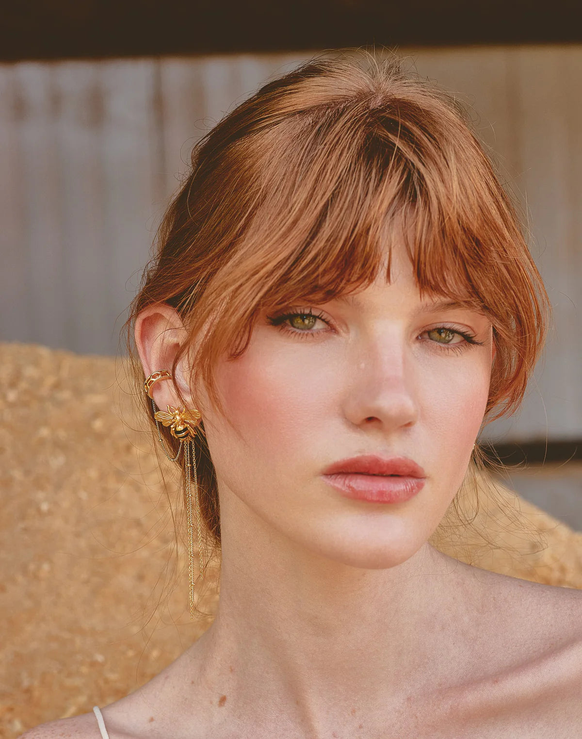 Abeja Reina del Retiro Earrings