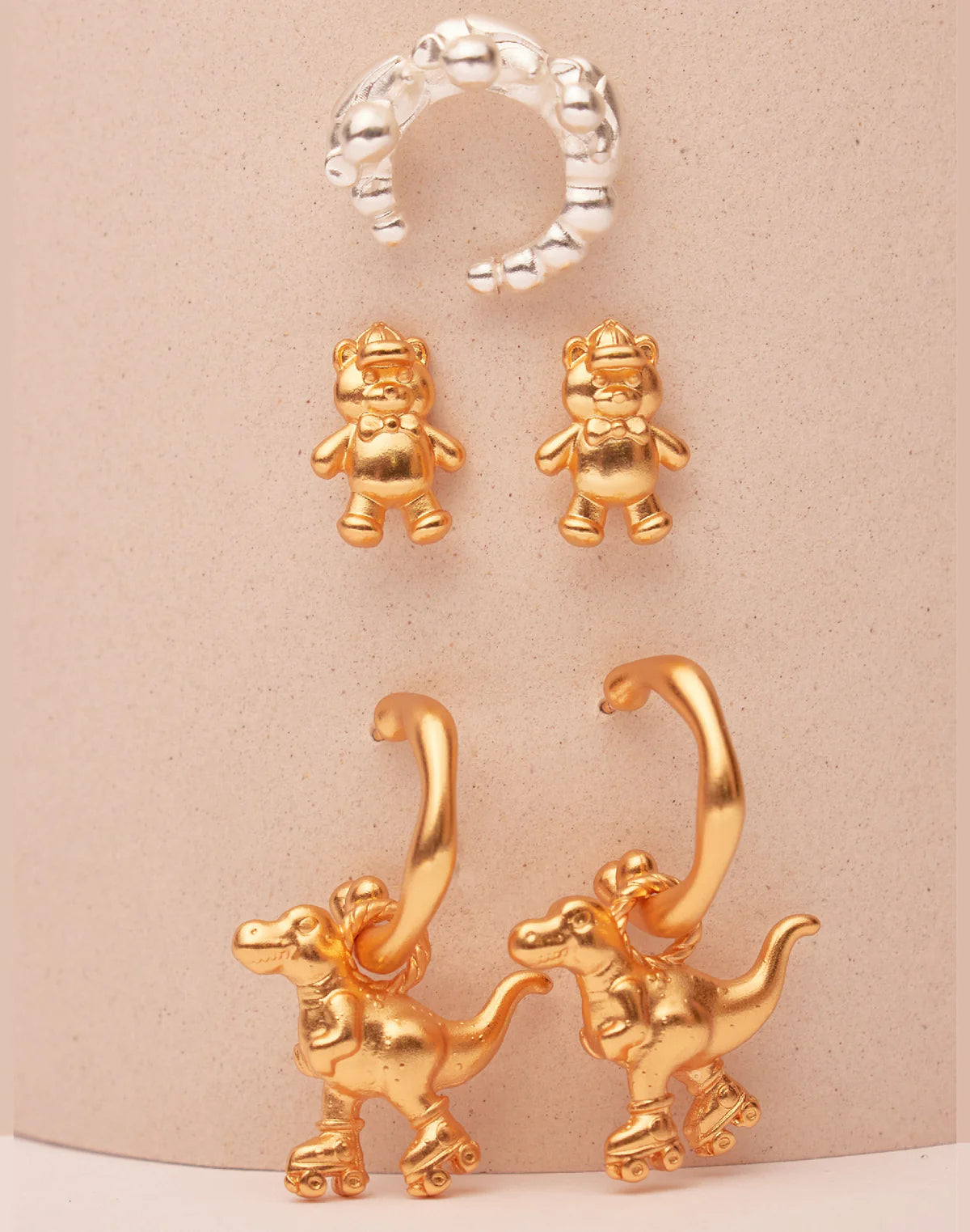 Dino de Medellín Earring Set