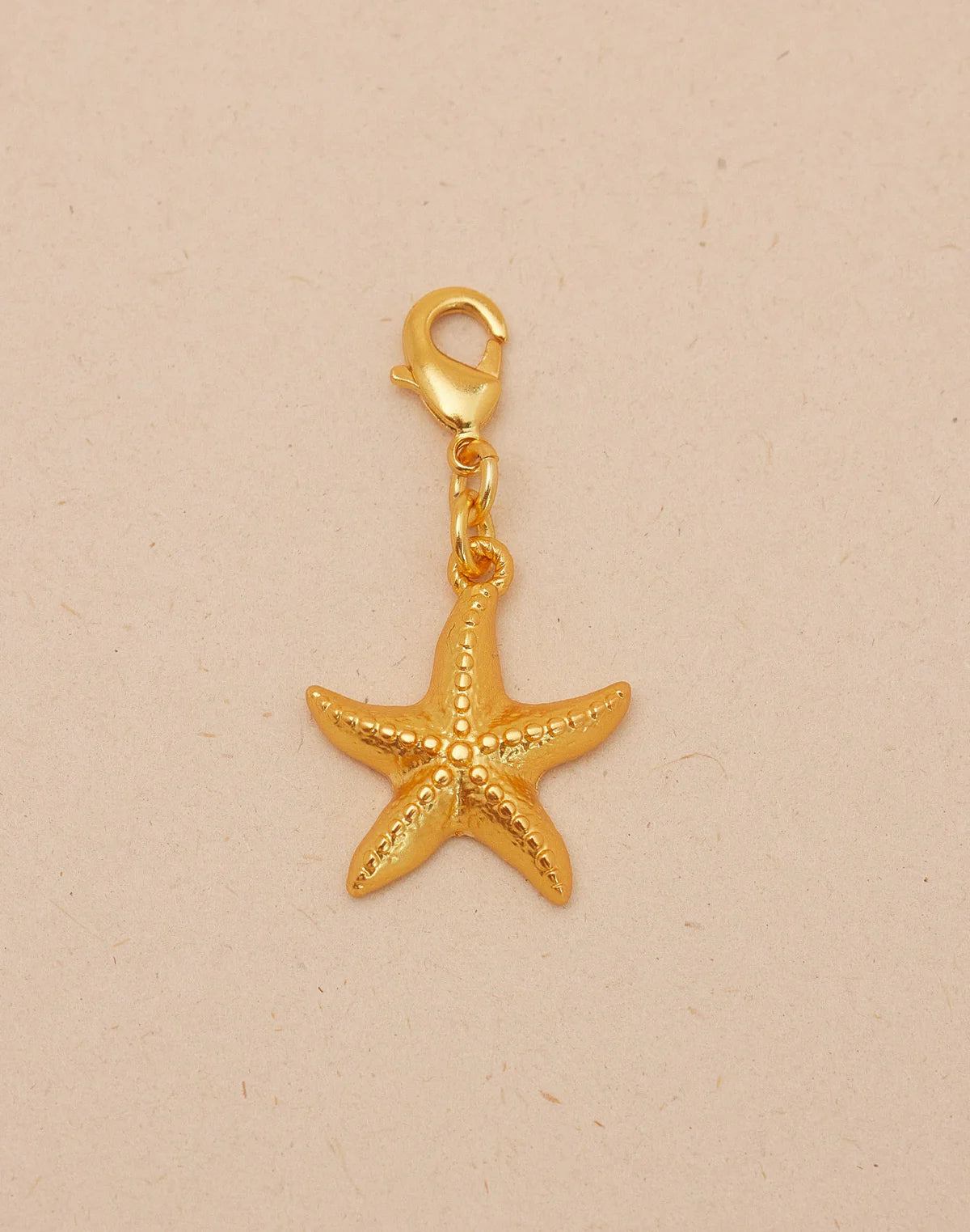 Mini Charm Starfish by Entrelazos