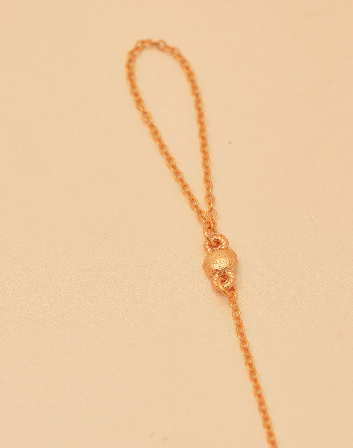 Pulsera Abundancia - Gold Hand Chain by Entrelazos