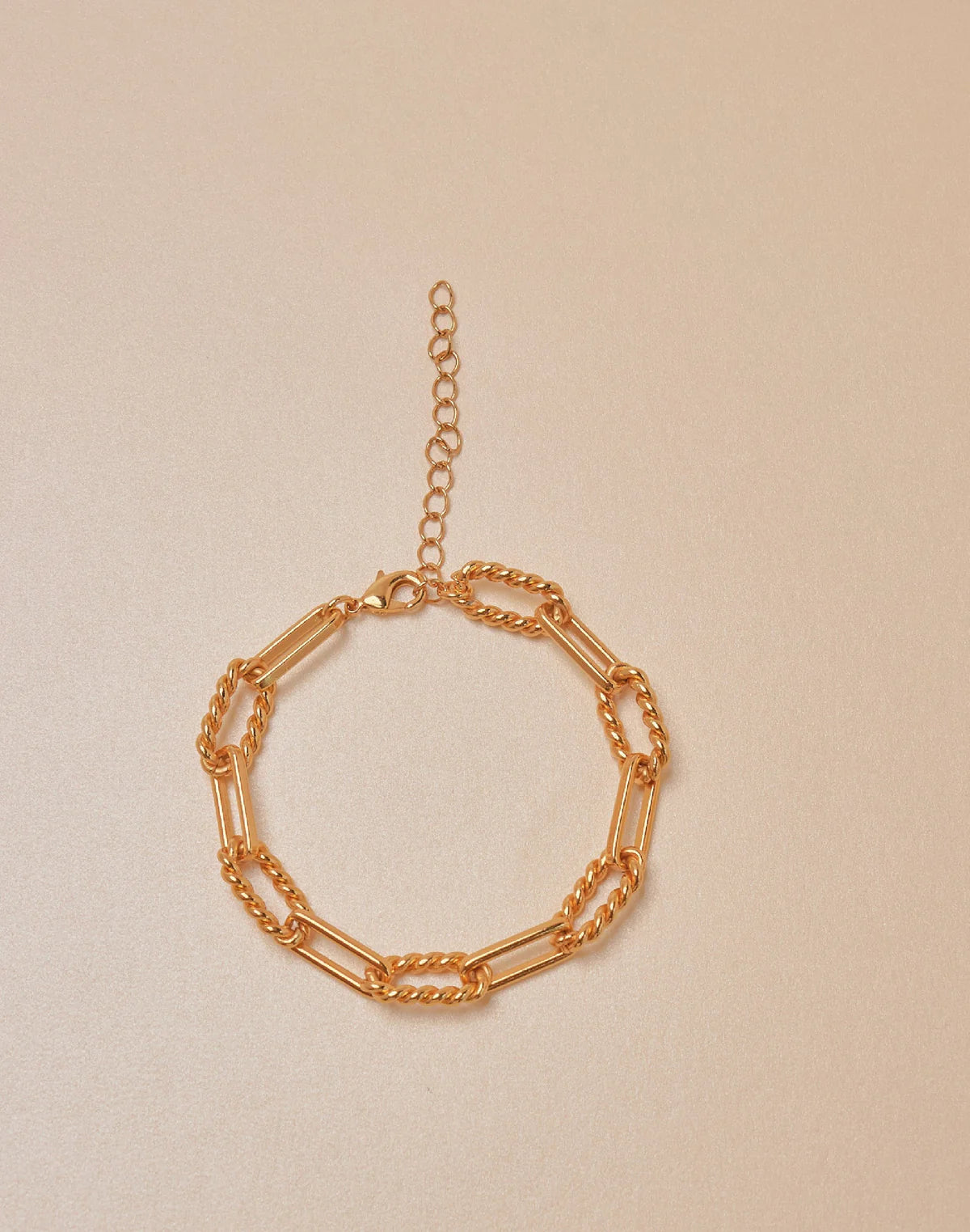Lotus Paperclip Chain Bracelet by Entrelazos