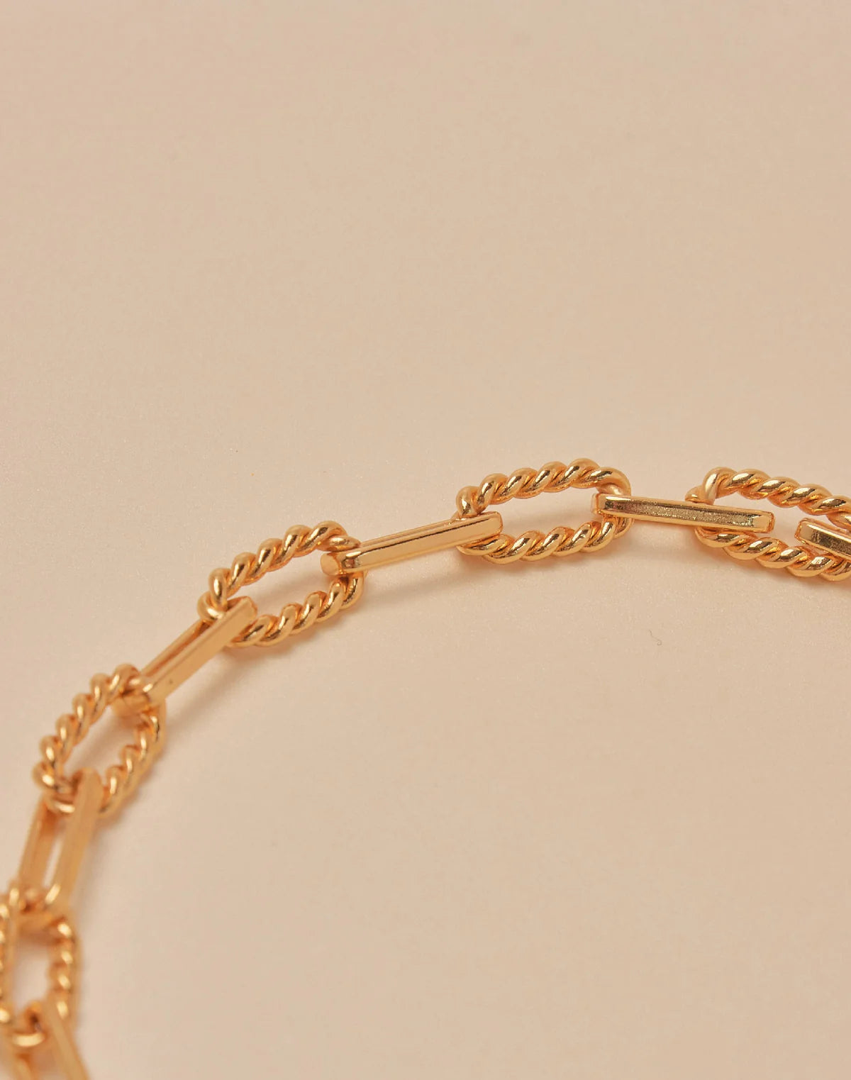 Lotus Paperclip Chain Bracelet by Entrelazos