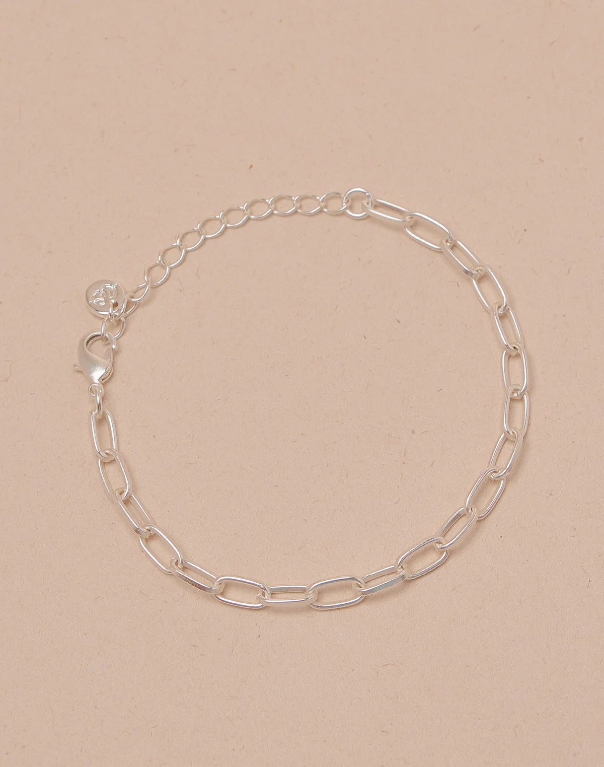 Charm Bracelet Pekin by Entrelazos