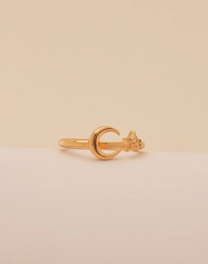 Moonchild Set of 2 Rings by Entrelazos