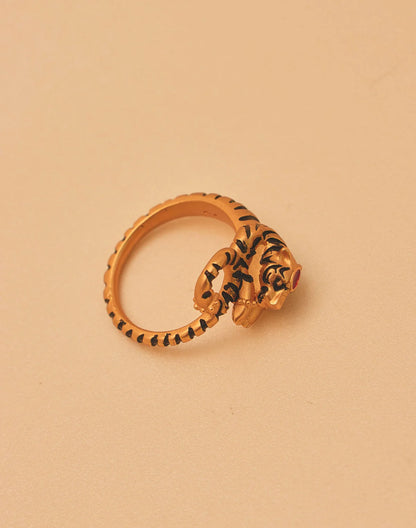 Nirvana Ring Set of 3 - Tiger, Cabochon & Dotted Ring Set by Entrelazos