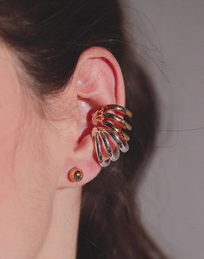 Florence Set of Studs + Earcuffs by Entrelazos