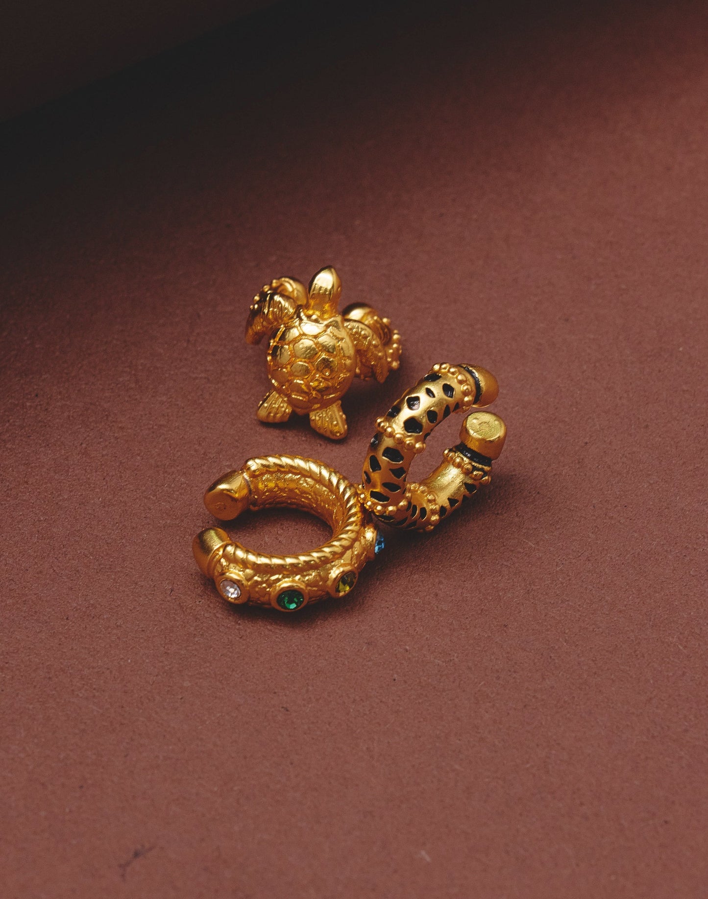 Entrelazos Arena Dorada Earcuff Set – Jungle Luxe Trio